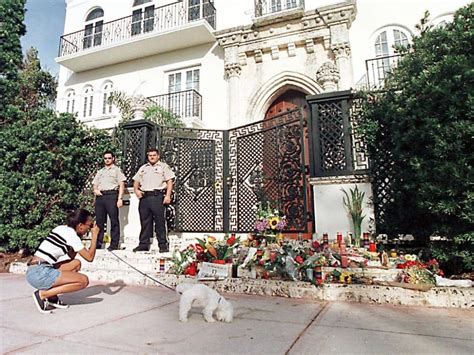 assassinio versace miami|gianni versace.